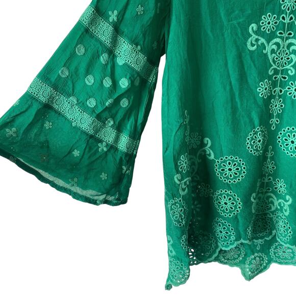 JOHNNY WAS Embroidered Evy Flower Blouse Green Size Small Flare Sleeve Boho Chic - Picture 4 of 7